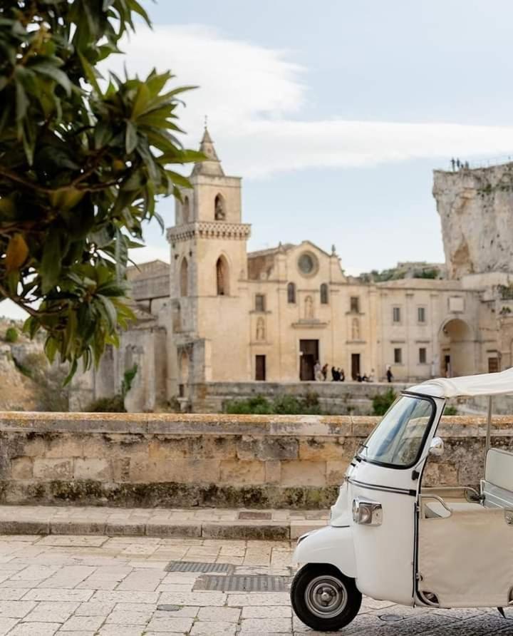 Martini Matera 2-Luxury Apartment מראה חיצוני תמונה